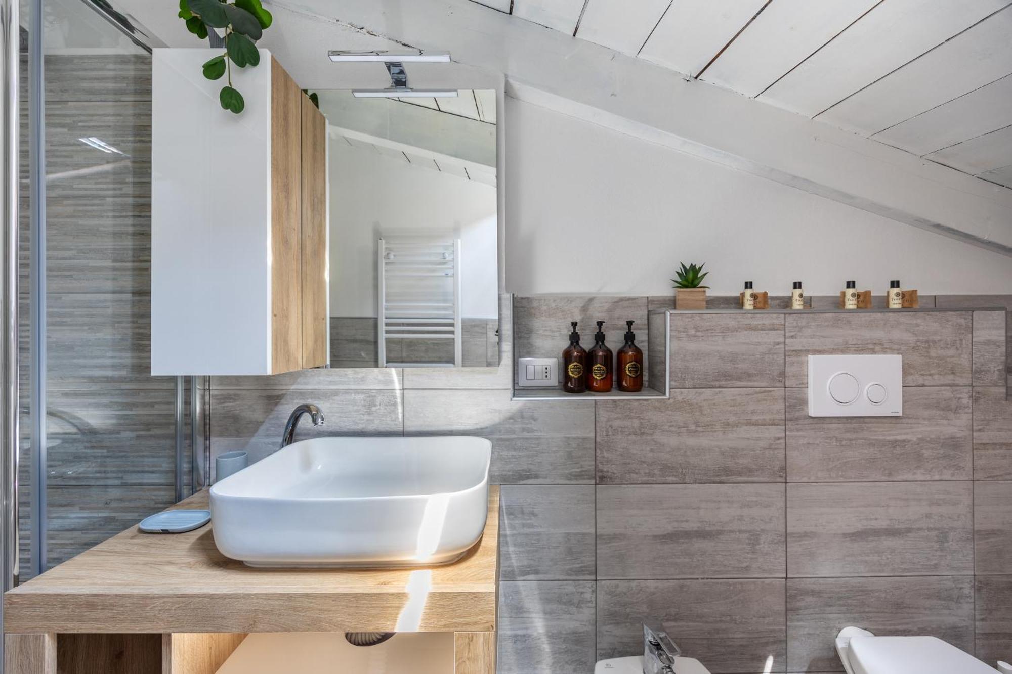 Апартаменти Free Parking Tiny House Wifi Netflix 15 Minuti Dal Duomo Мілан Екстер'єр фото